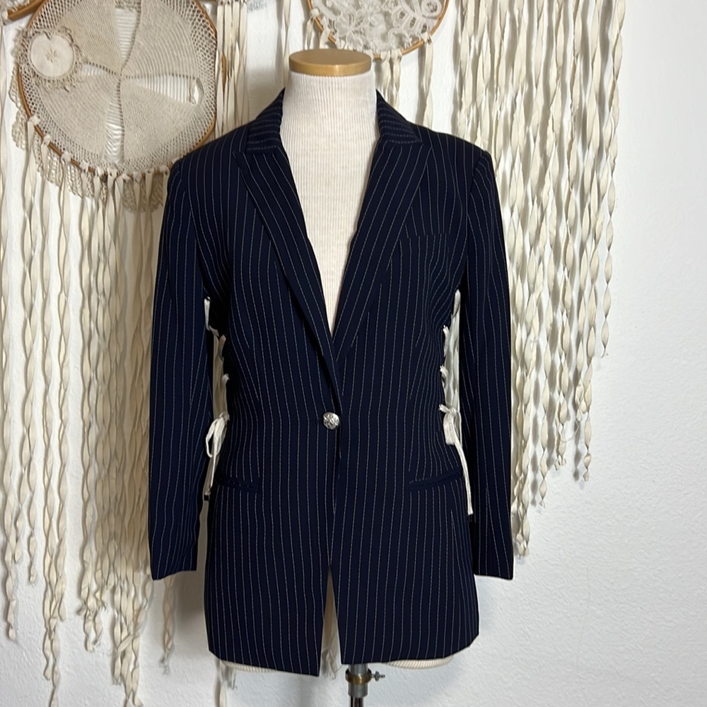 Veronica Beard Taylor Dicky Compatible Lace Up Side Blazer in Navy siz…
